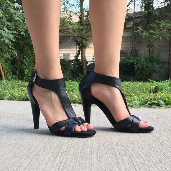 Nine West Shoes - Nine West BLACK PEEP TOE PUMPS